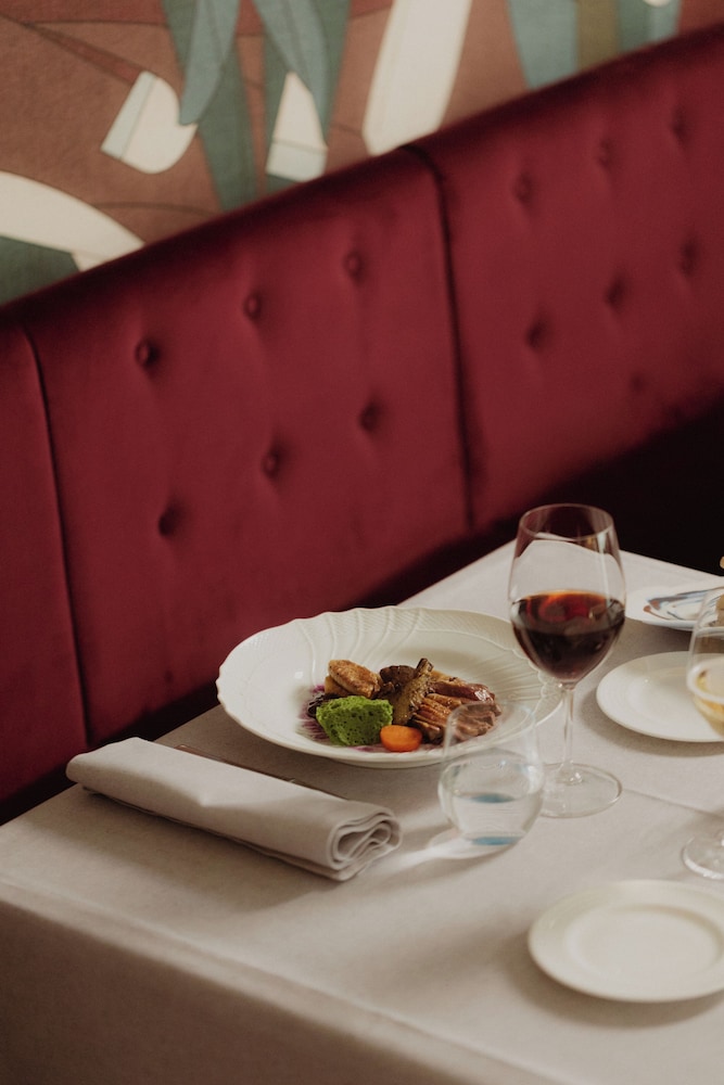 3T Boutique Hotel 48/59