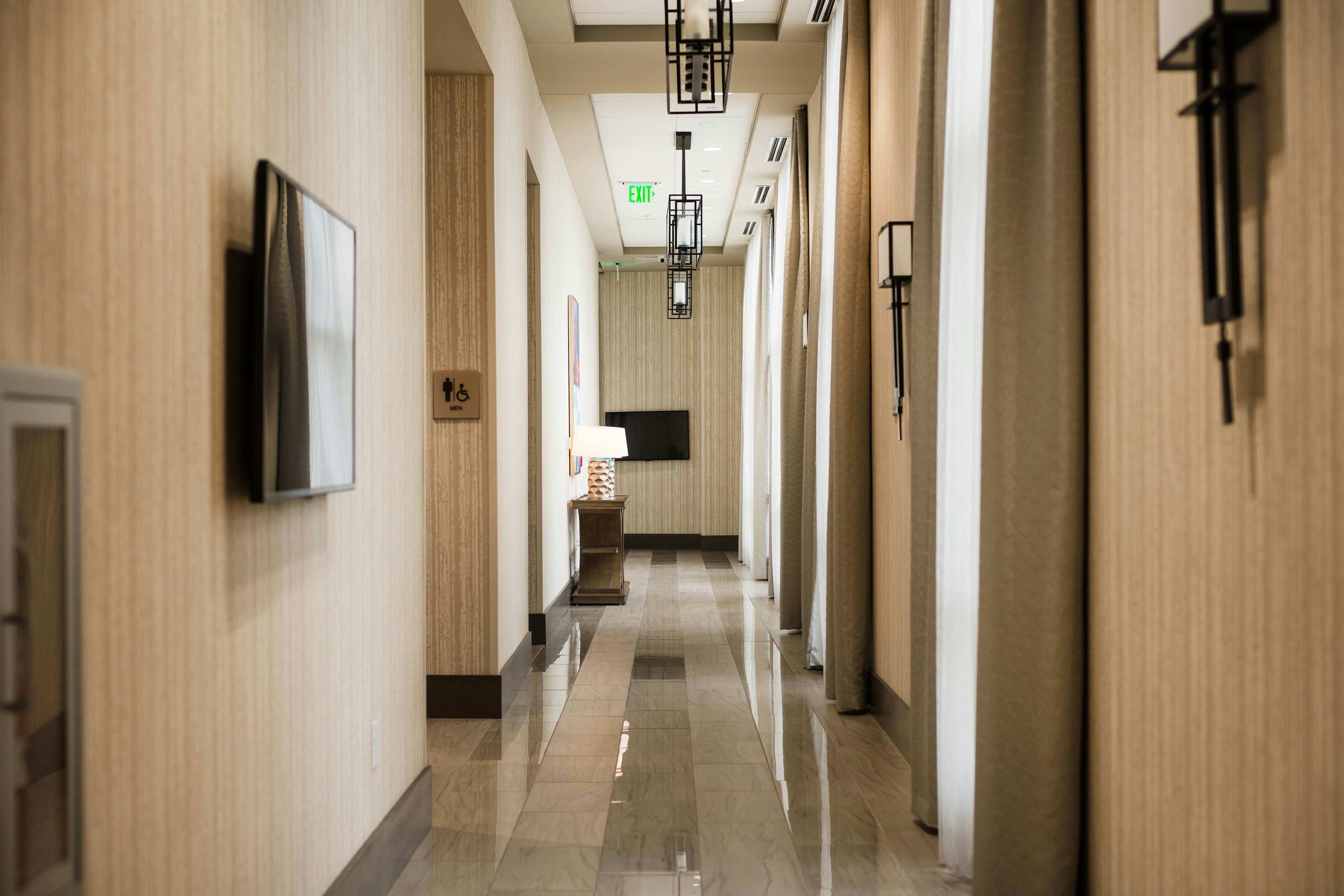 Springhill Suites By Marriott Fayetteville Fort Bragg 24/61