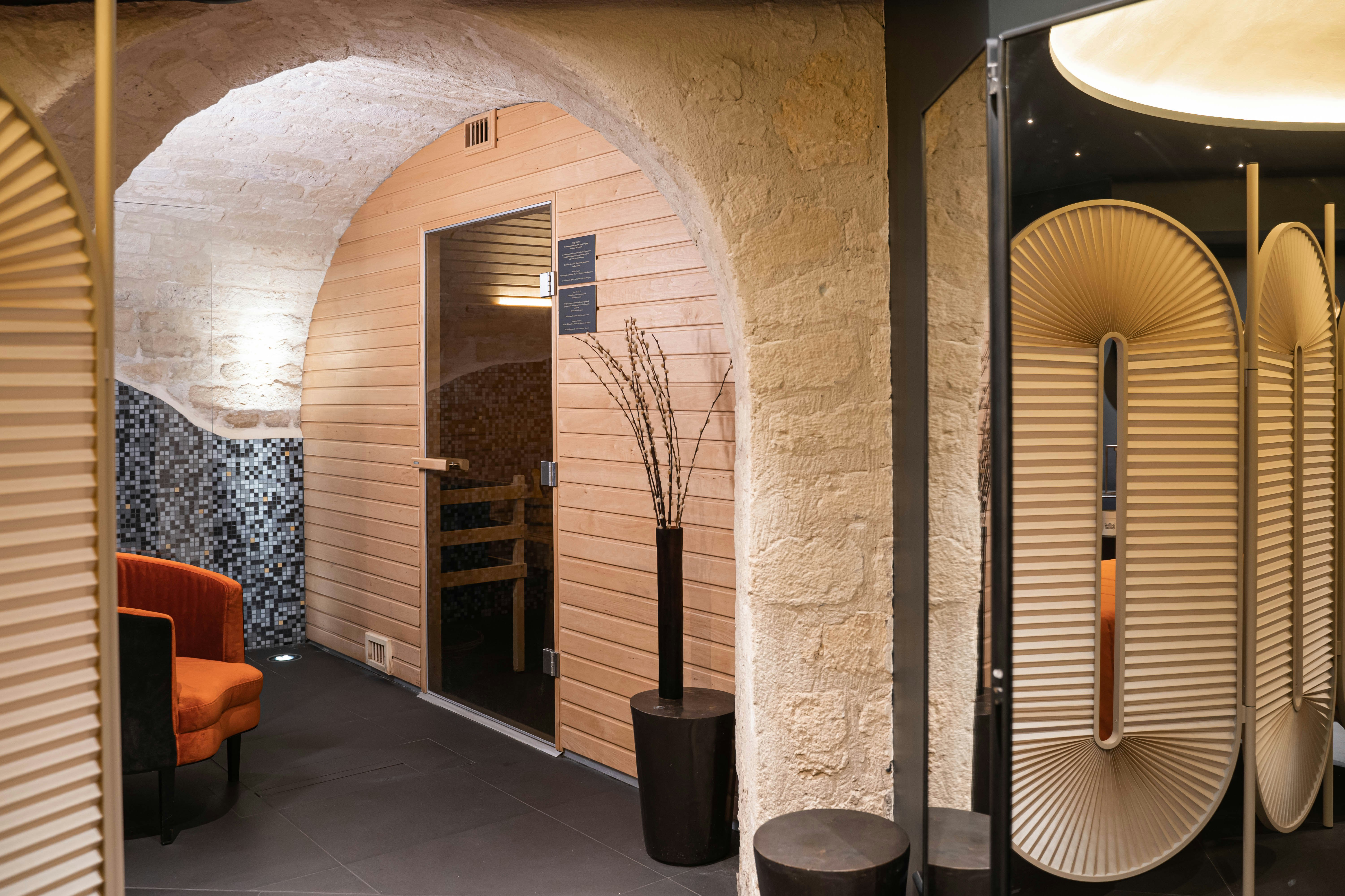 Bourgogne Hotel and Montana photo3