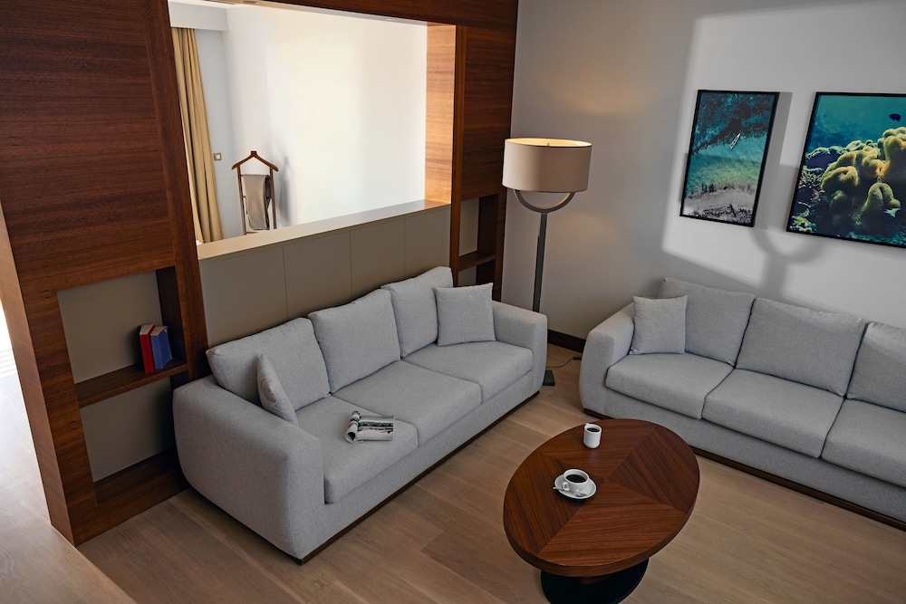 TUI BLUE Grand Azur 27/50