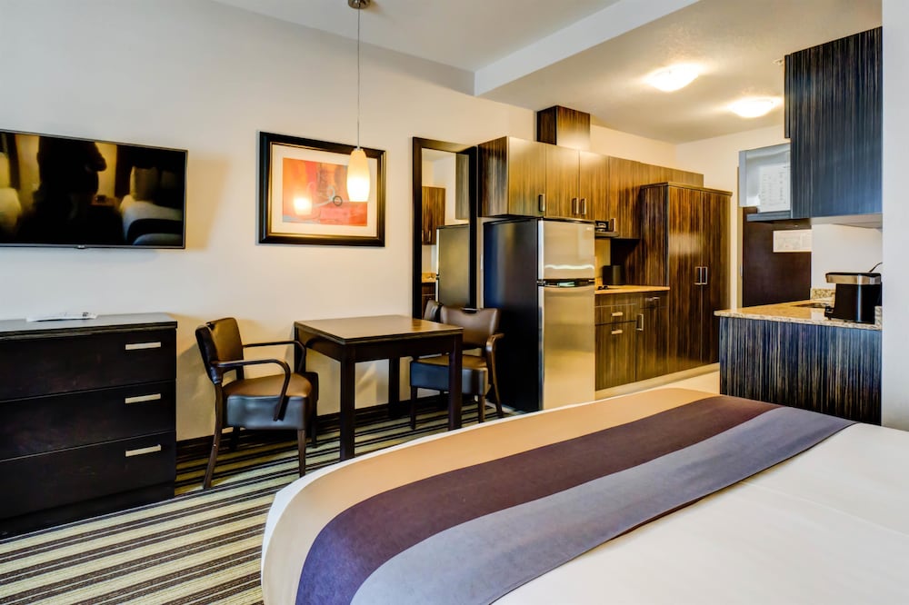 Best Western Plus Drayton Valley All Suites 18/41