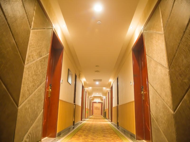 GreenTree Inn Jiayuguan Xinhua South Road Express Hotel 28/35
