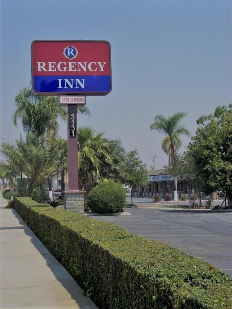 Regency Inn Norco 8/42