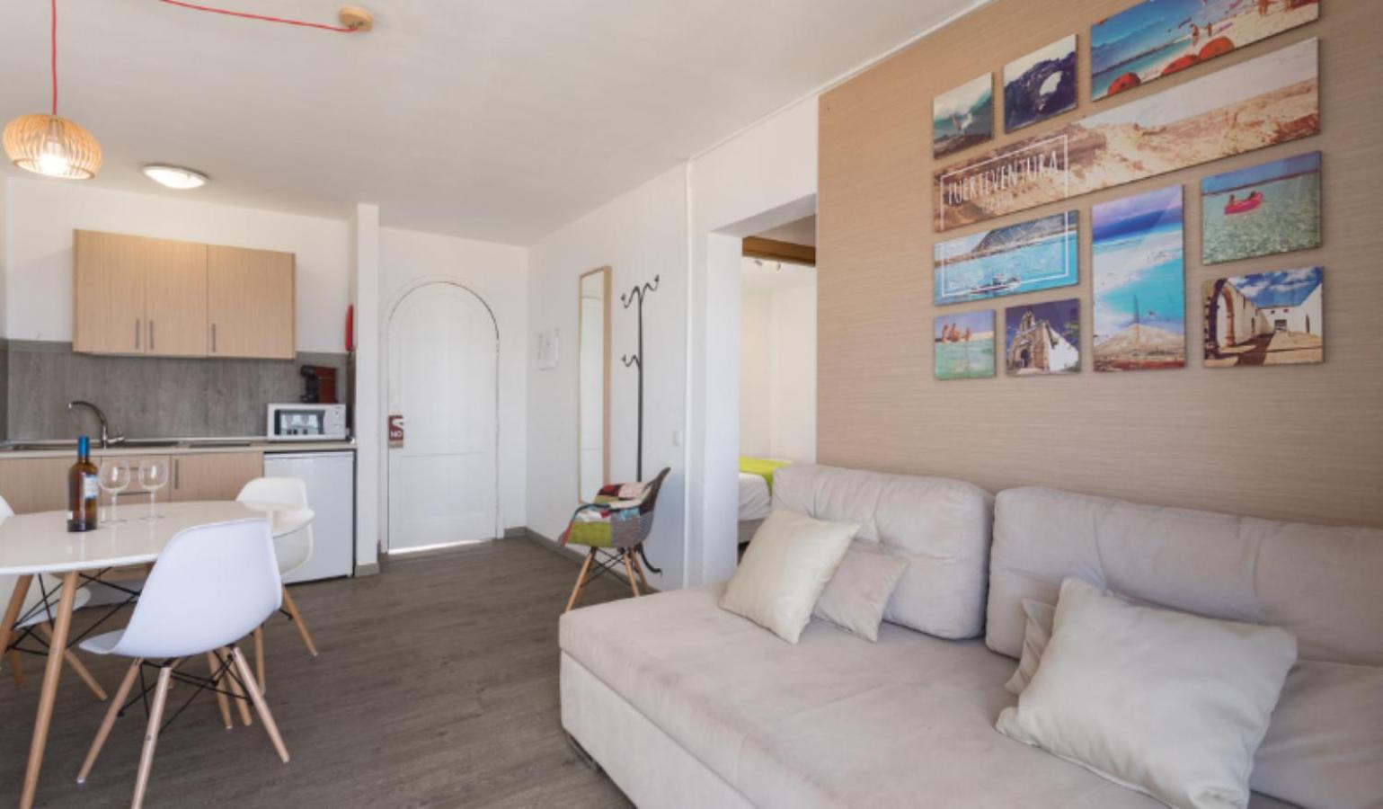 Apartamentos LIVVO Galera Beach 11/40