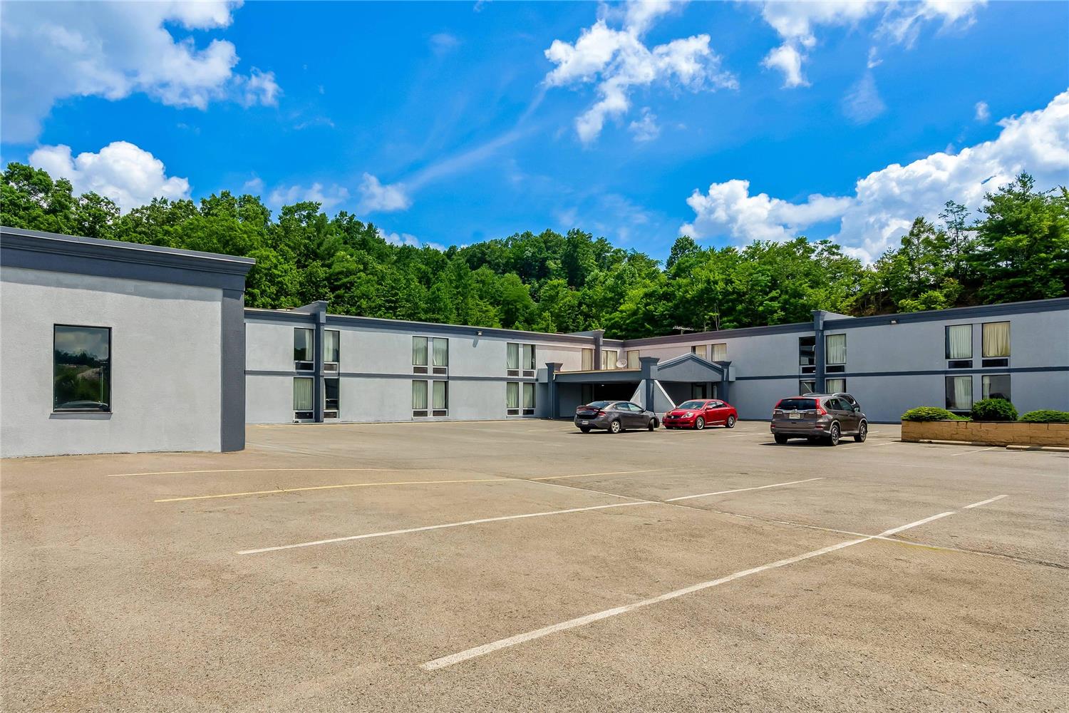 Econo Lodge Mt. Hope - Beckley North 23/28