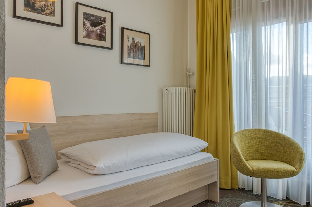 Centro Hotel Sautter 23/63