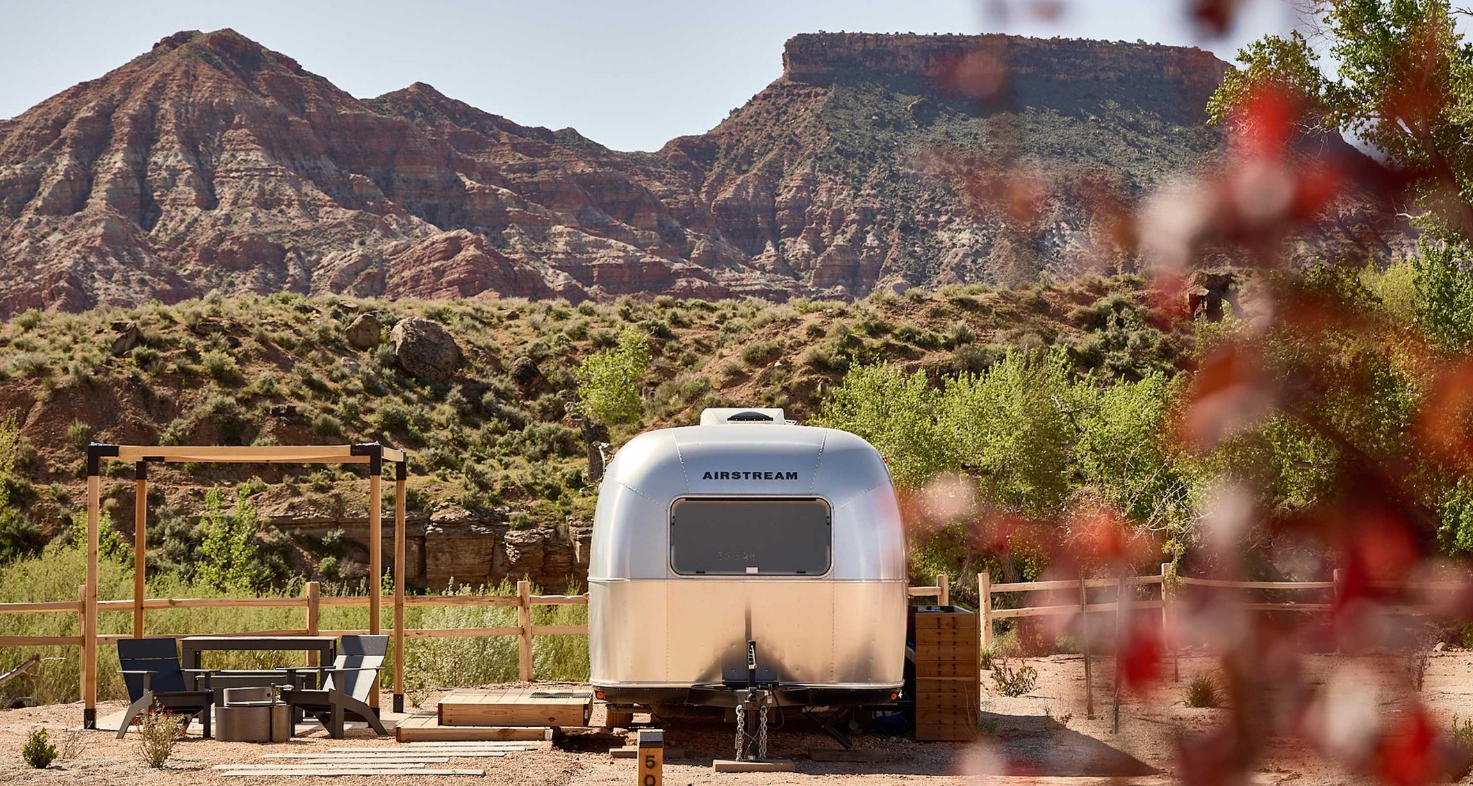 AutoCamp Zion 4/33