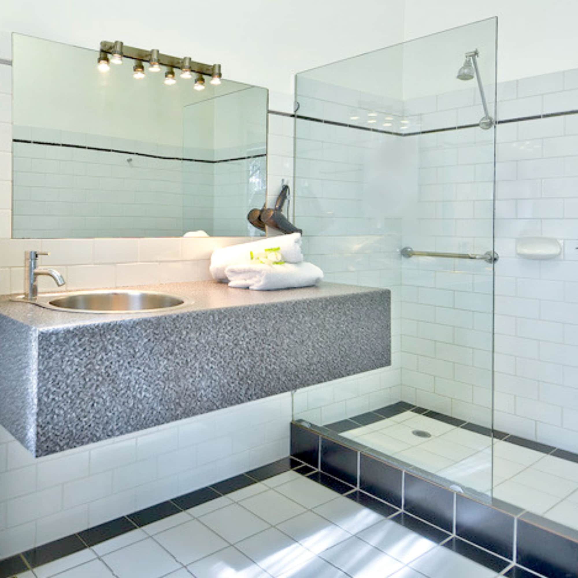 Standard, Queen Bed, Best Western Geelong Motor Inn and Serviced Apartments 4/5