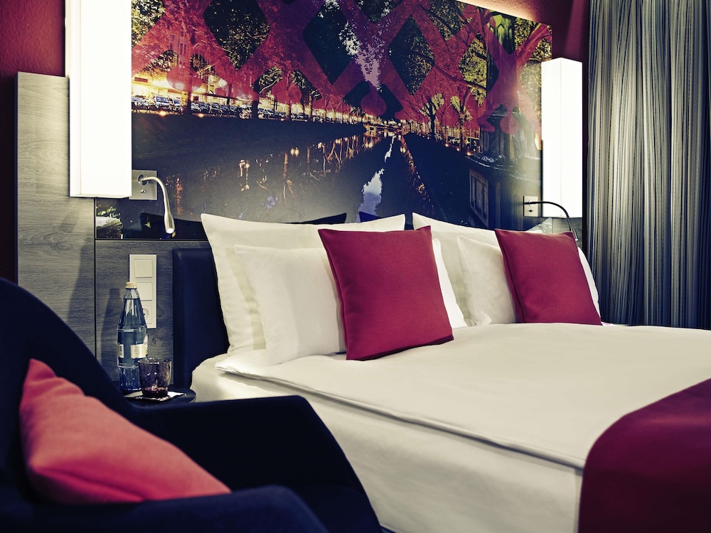 Mercure Hotel Duesseldorf Zentrum 37/63