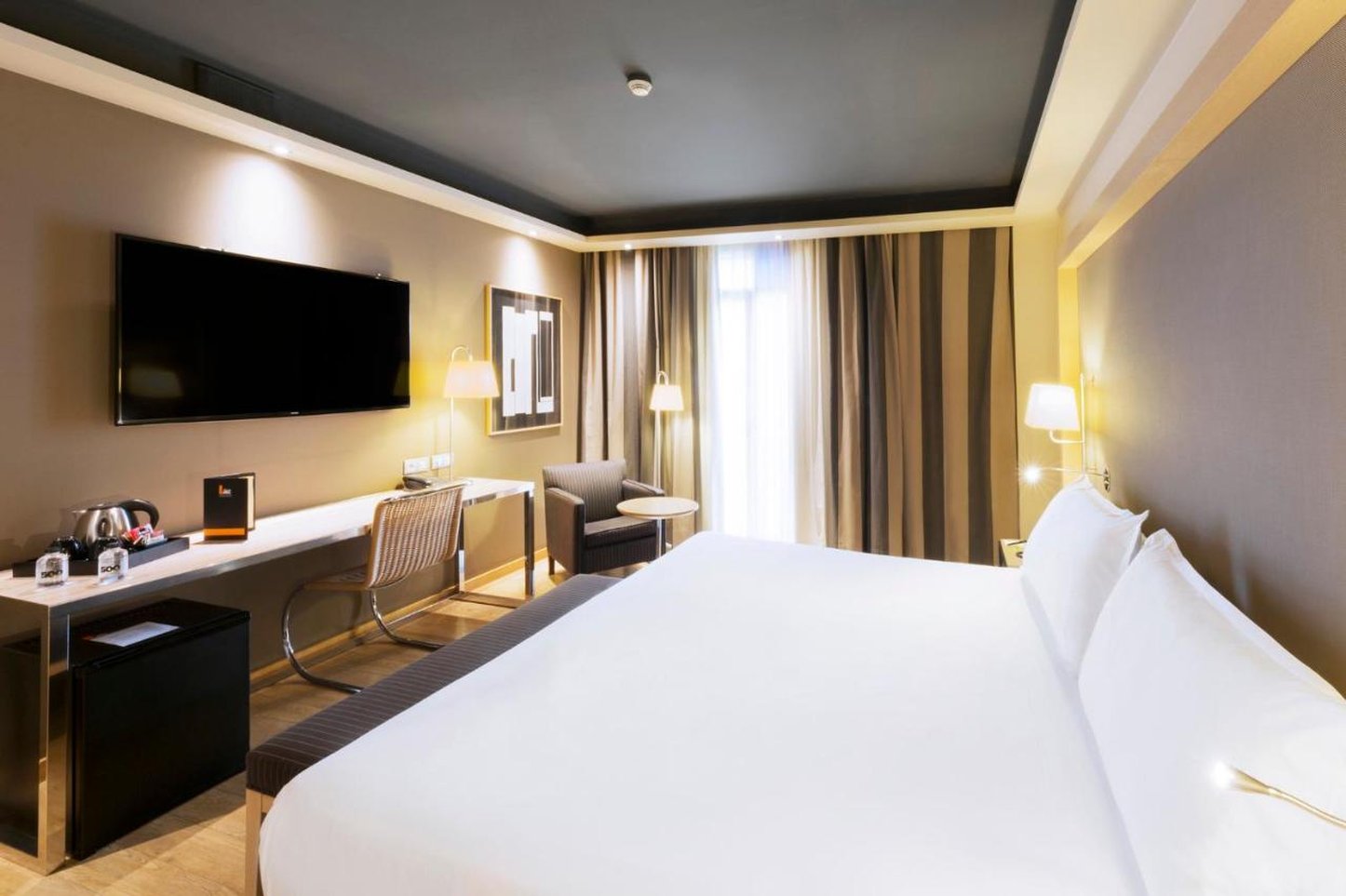 Hotel Jazz 21/63