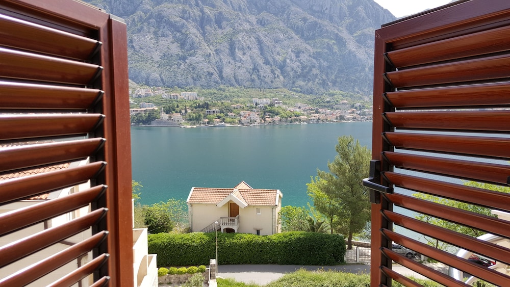 Hotel Galia 4/50