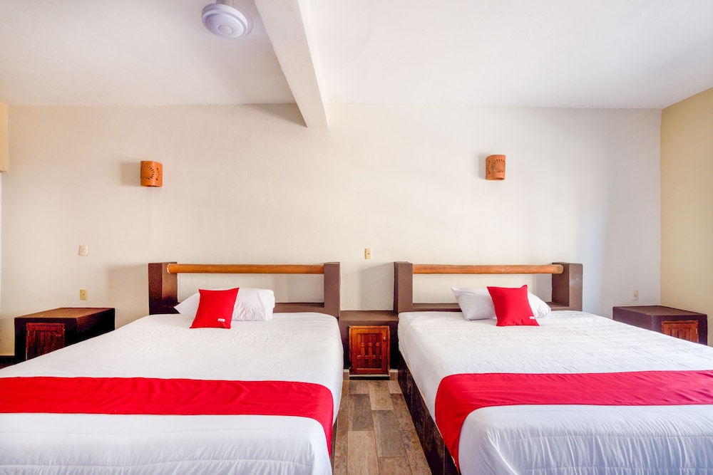 OYO Hotel Posada Lys Zihuatanejo 16/35