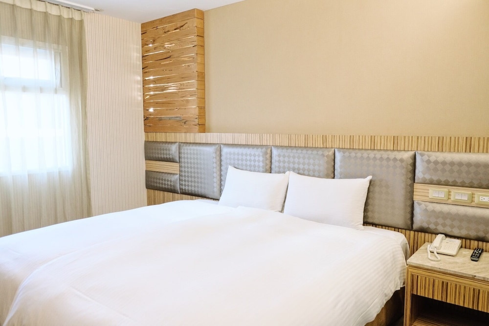 STANDARD, DOUBLE BED