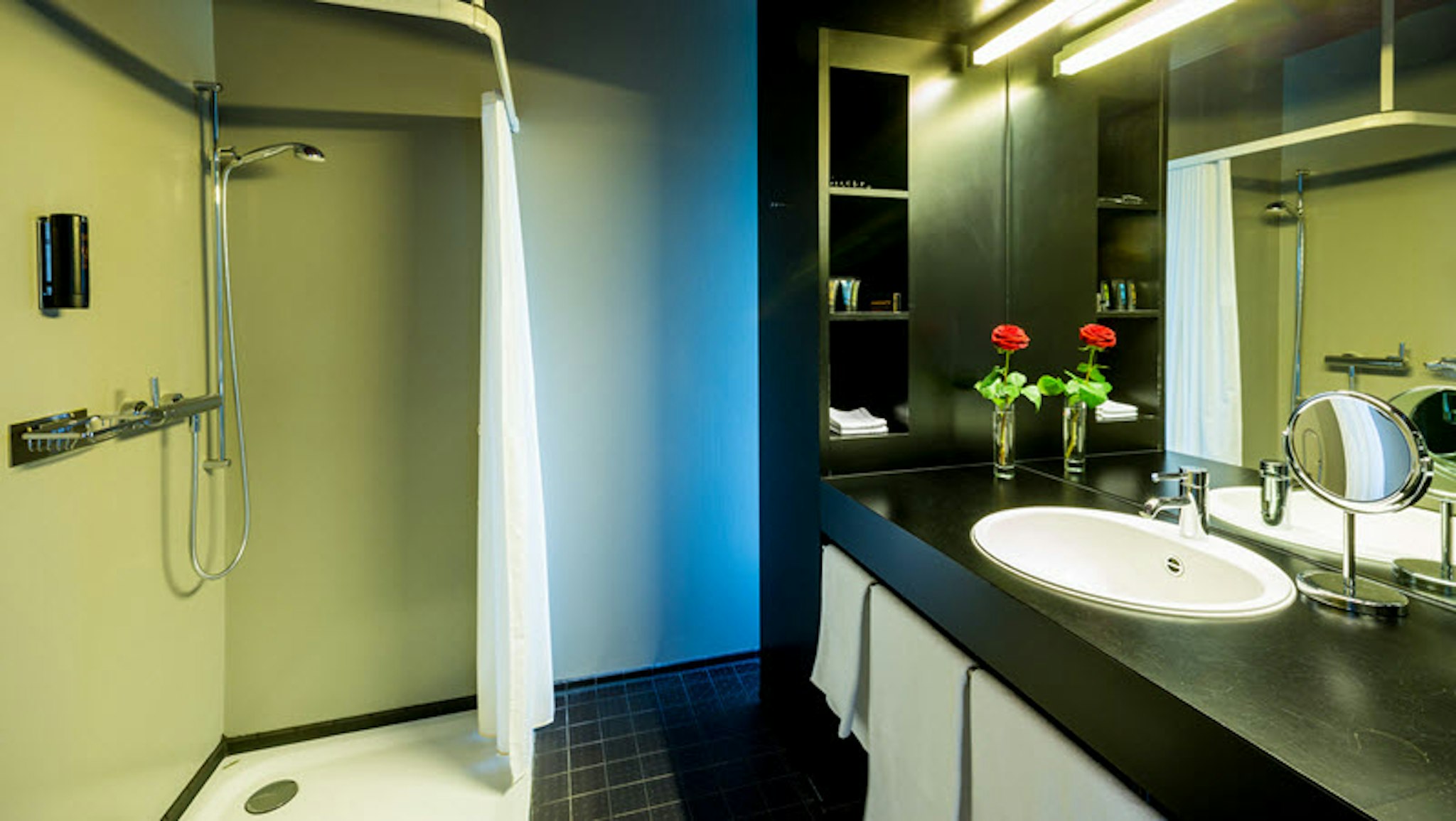 DASBREITEHOTEL 54/56