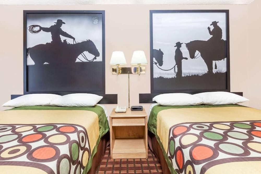Arya Inn & Extended Stay 15/29