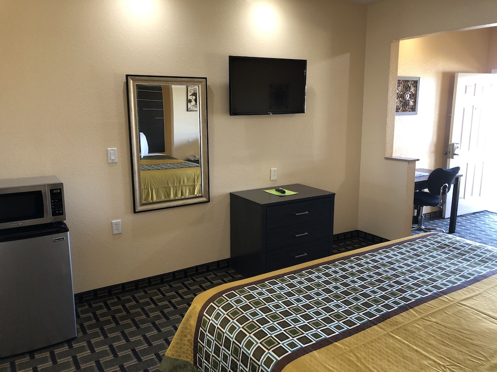 Homegate Inn And Suites West Memphis Ar 6/25