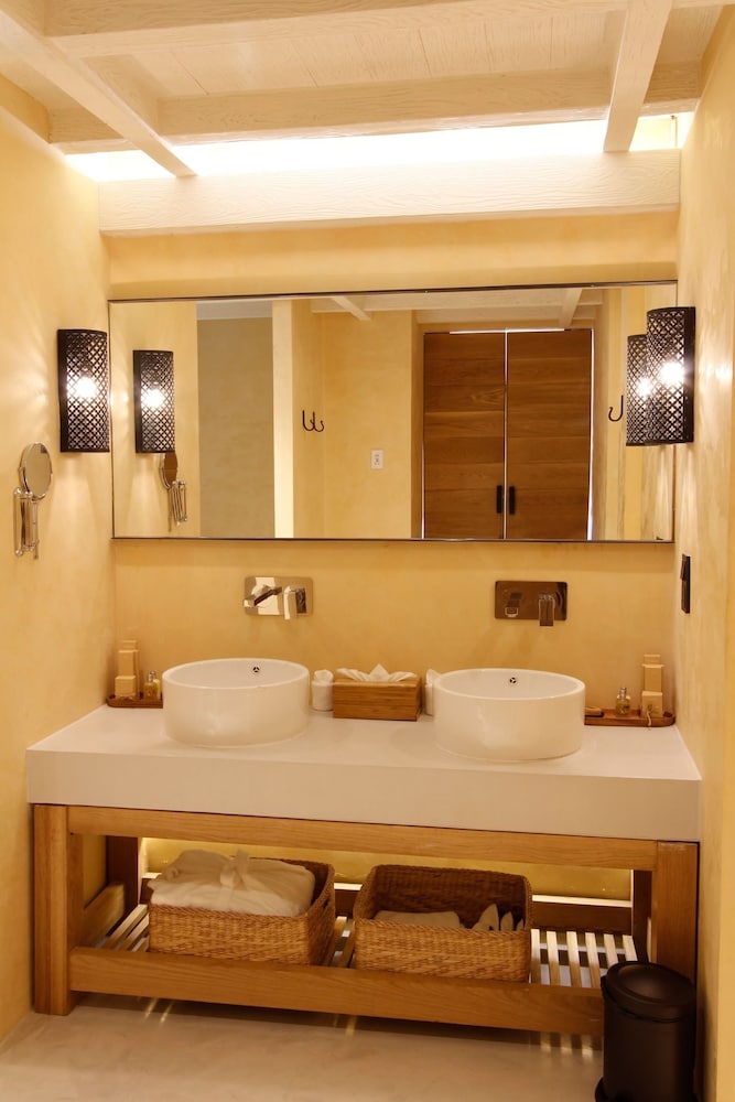 Town Square Suites By Toscana Valley 47/50