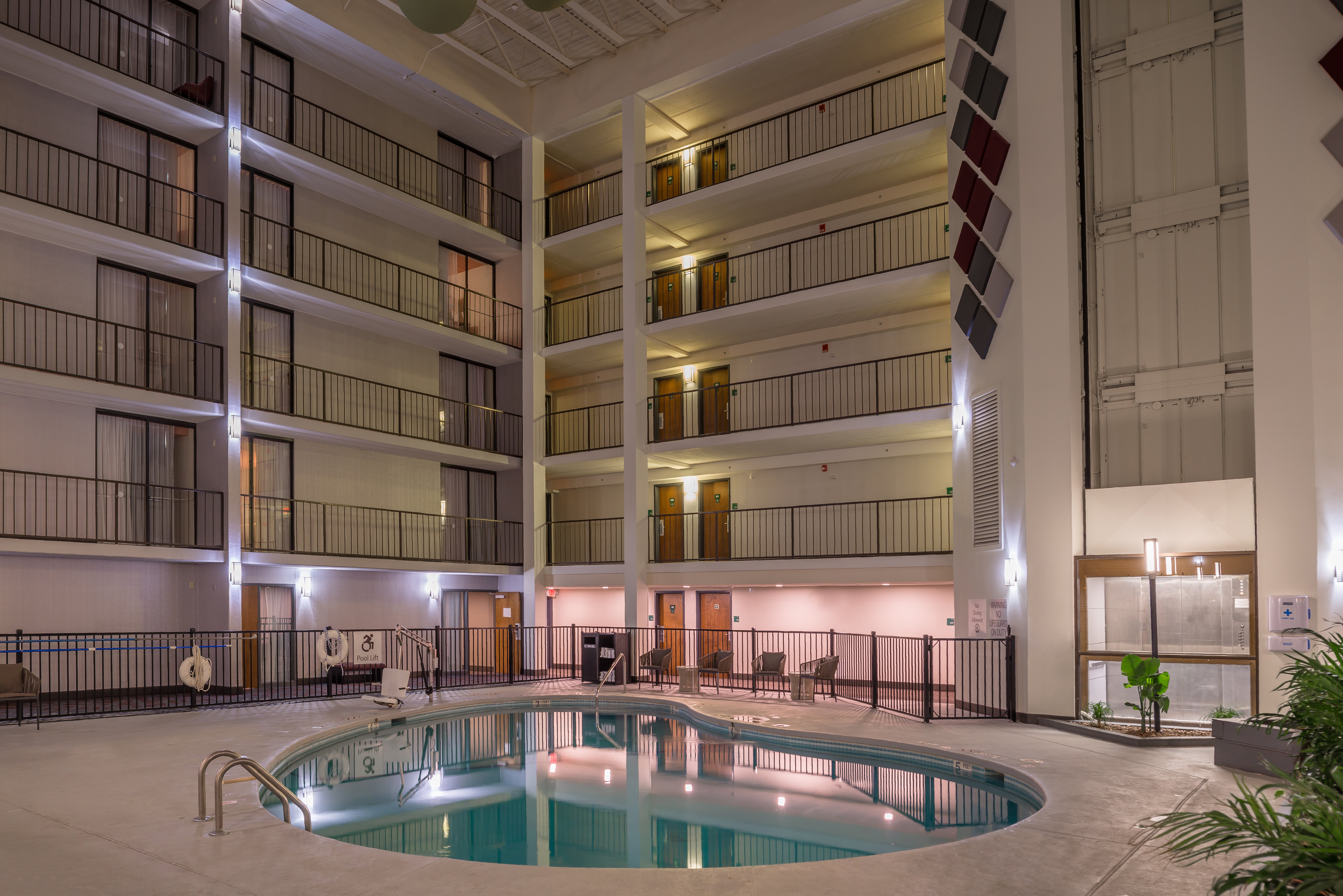Holiday Inn Auburn Finger Lakes Region 39/75