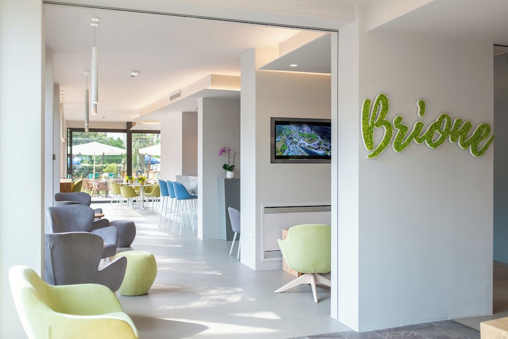 Brione Green Resort 42/69