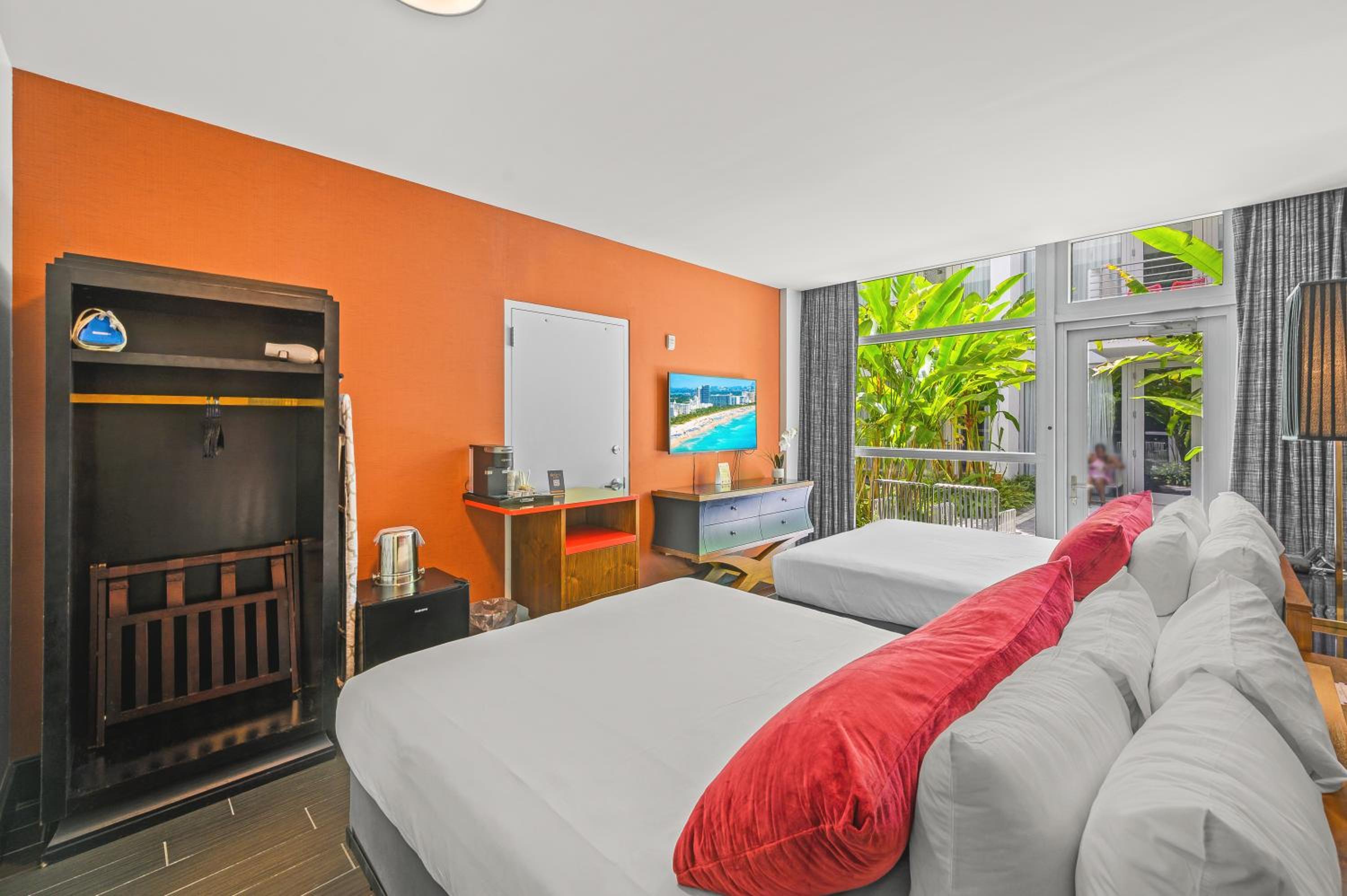 Garden, Double Bed