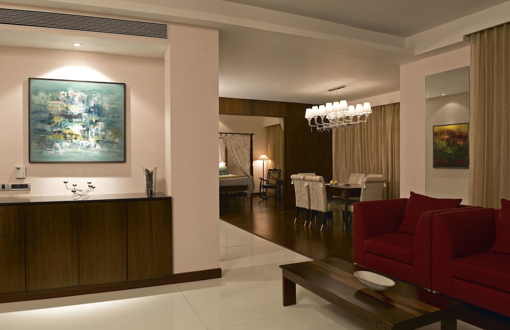 O Hotel Goa, Candolim Beach 5/50
