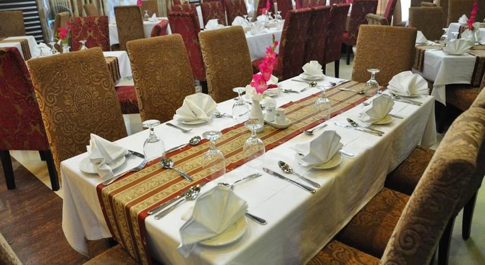 Marino Hotel Uttara 57/62