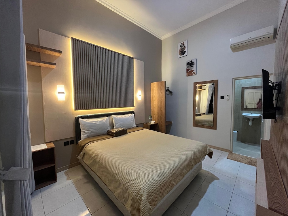 Clover Homestay 21/65