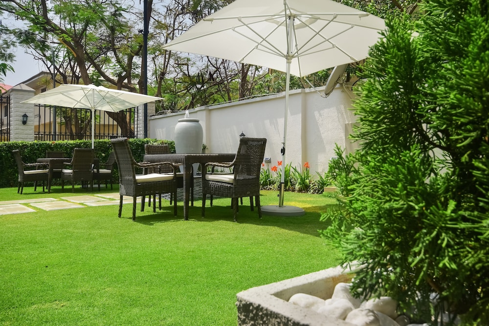 Bon Hotel Abuja 65/67