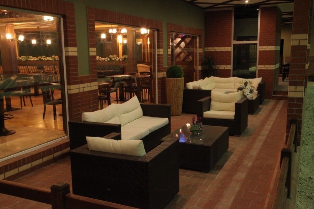 Padok Premium Hotel and Stables 20/44