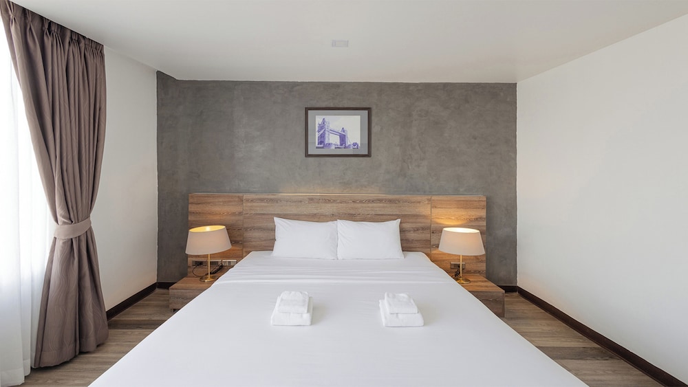 B2 Bangna Premier Hotel 16/43