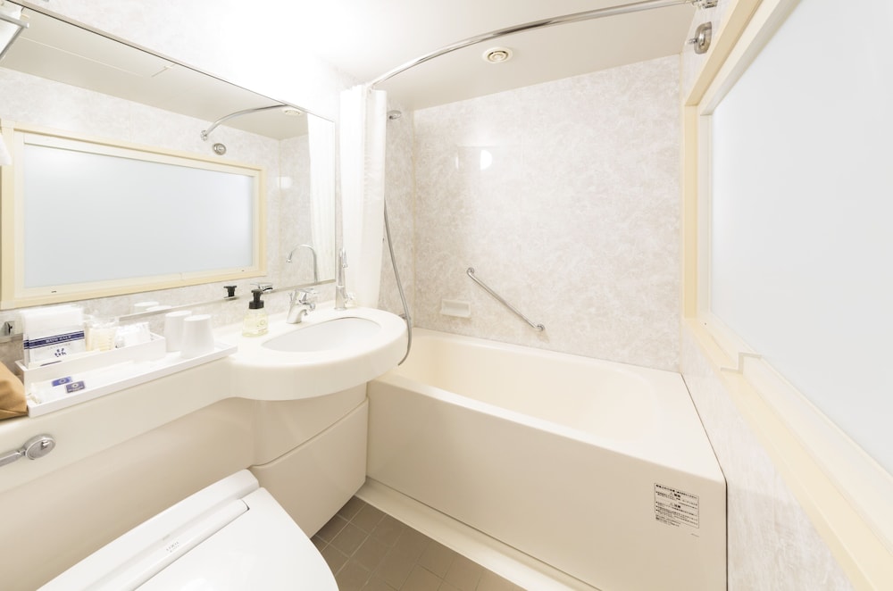 Keio Plaza Hotel Sapporo 66/68