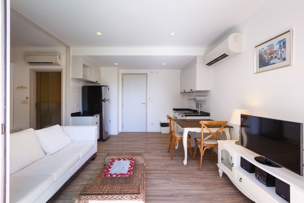 Summer Hua Hin Condominium 46/66