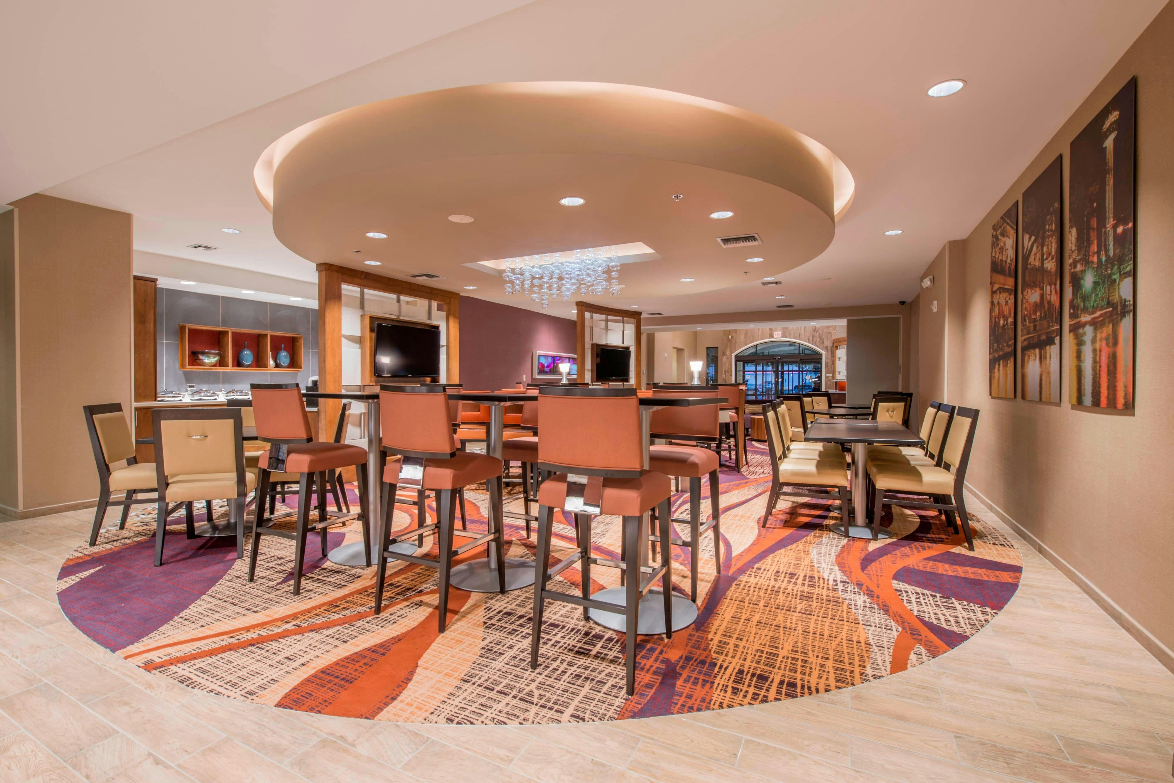 Springhill Suites San Antonio Downtown Riverwalk Area 5/11