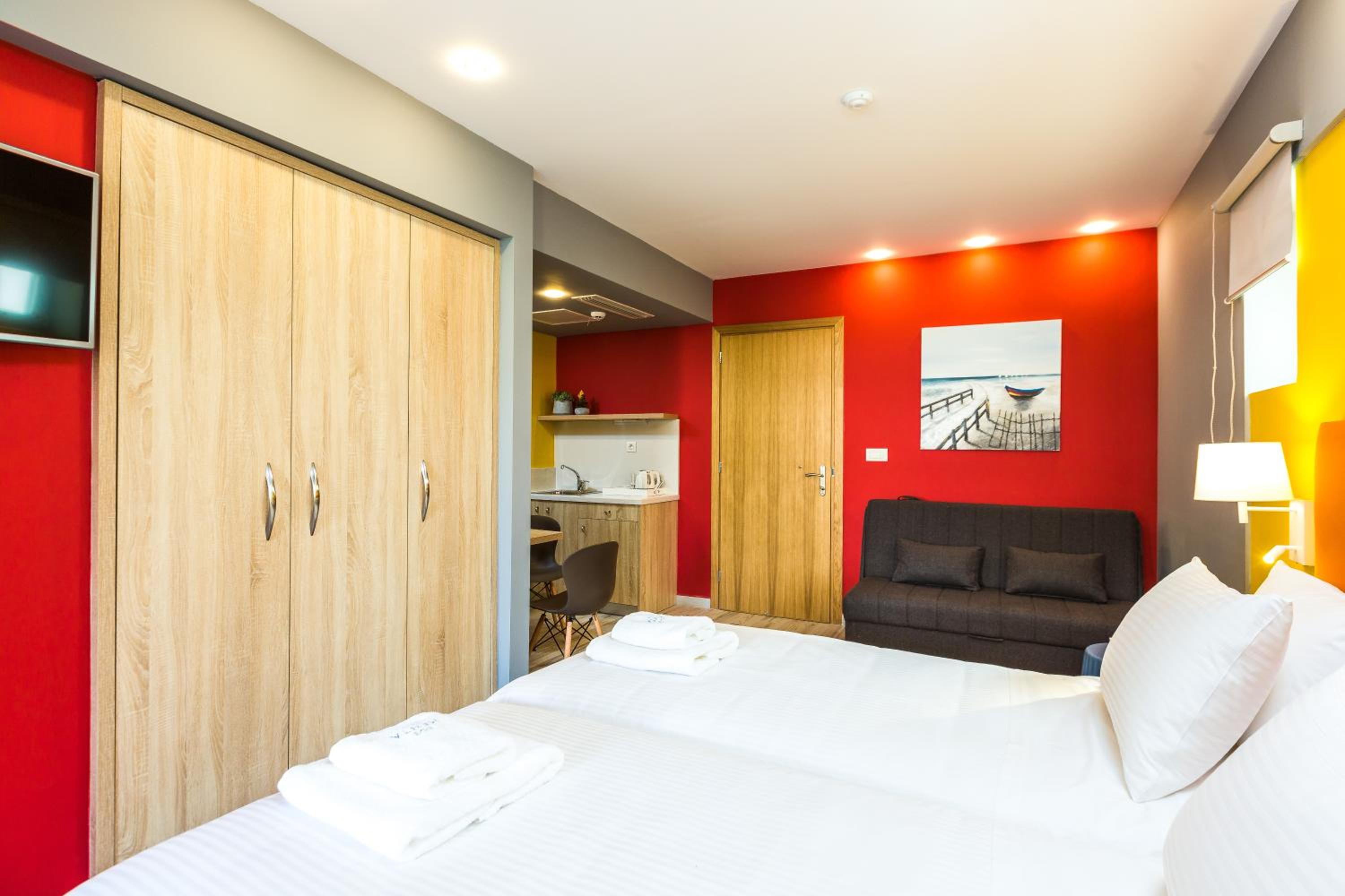 Standard, Ground Floor