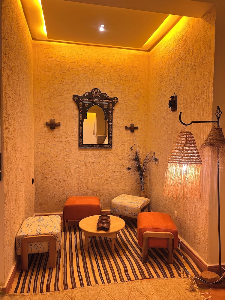 Auberge Miguirne chez Ali 22/46