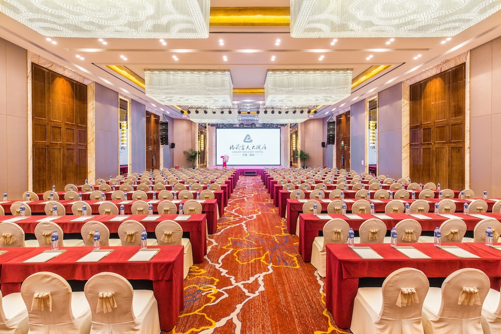 Wanyue Grand Skylight Hotel Shenzhen 37/50