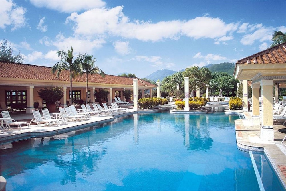 Grand Coloane Resort 6/52