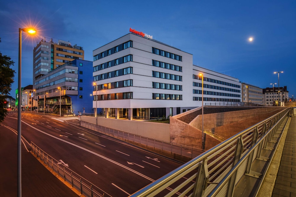 Intercityhotel Graz 3/50