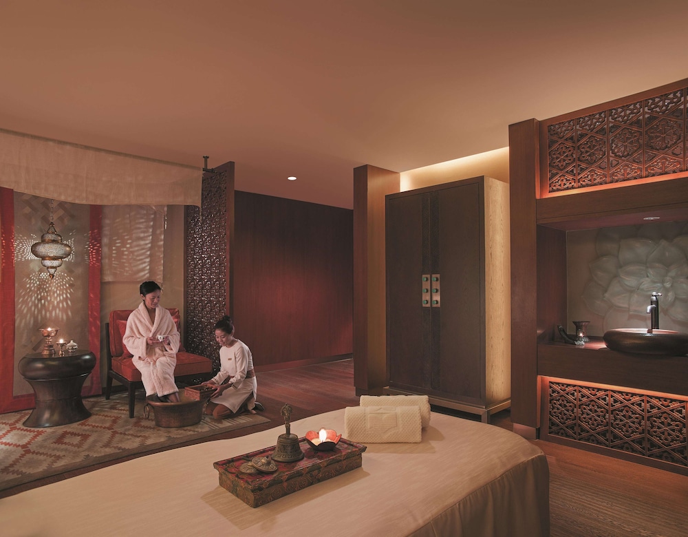 Shangri-La Lhasa 11/50