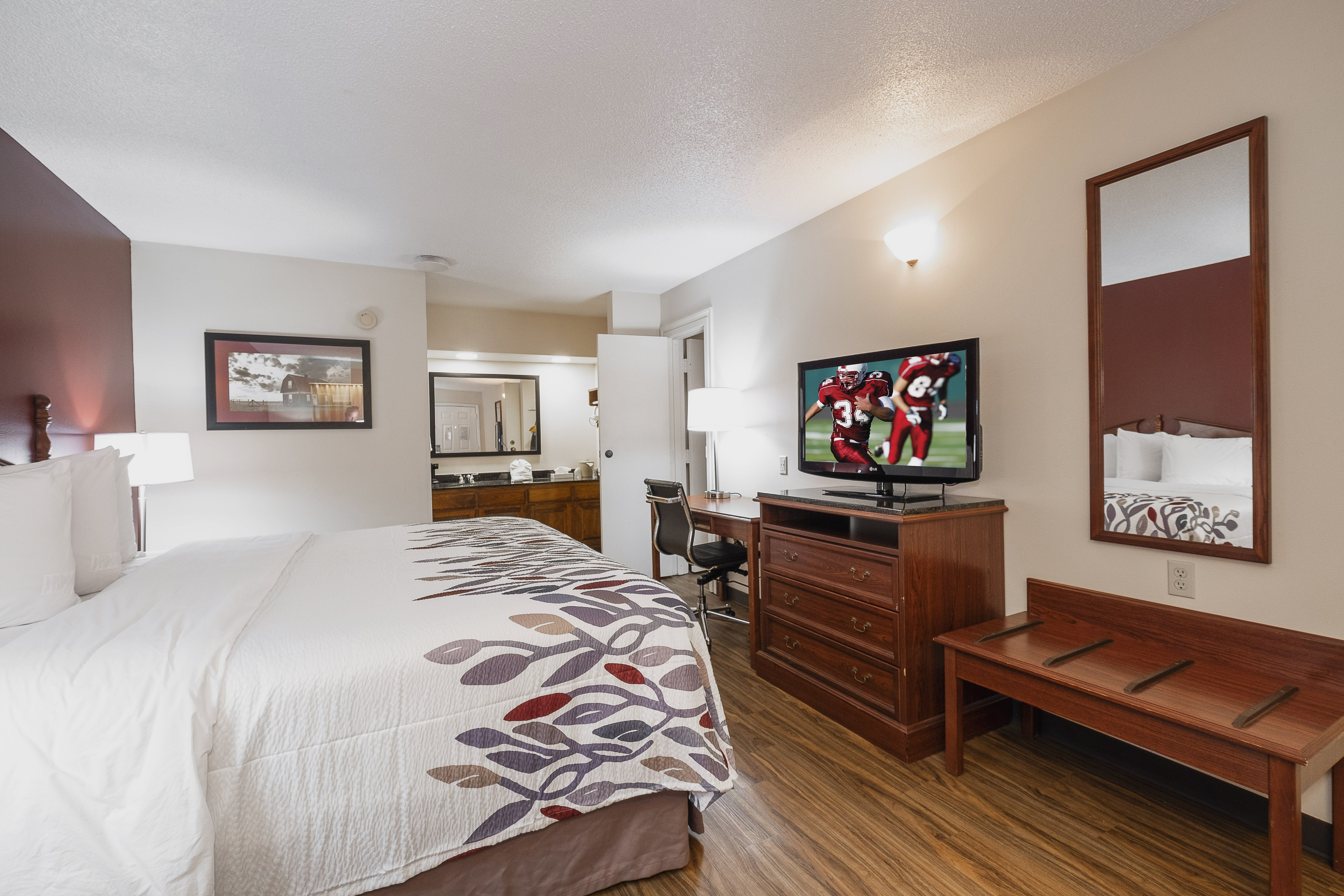 Suite, King Bed