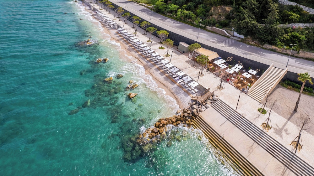 Hotel Vlora Priam, Affiliated by Melia 62/65