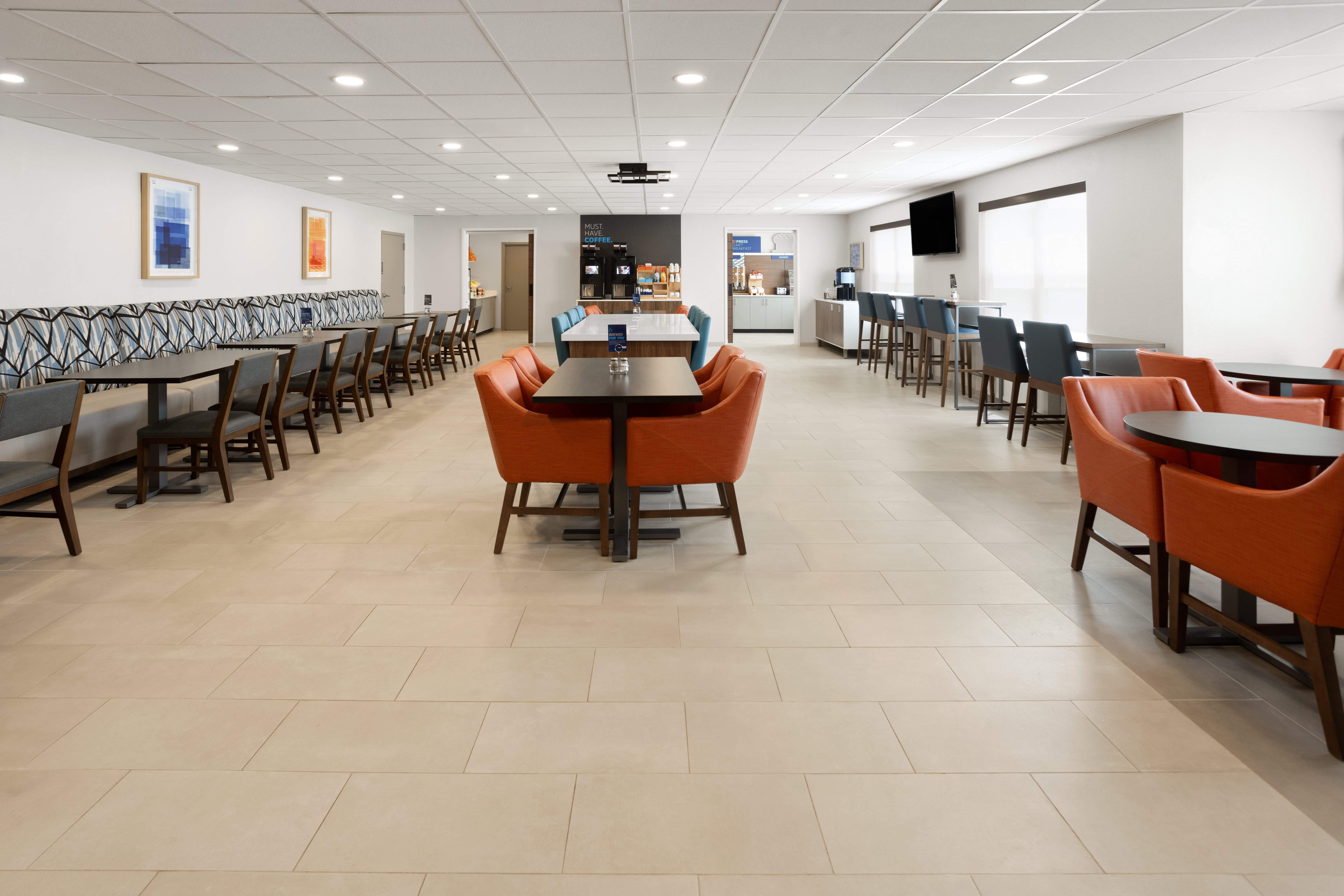 Holiday Inn Express & Suites Wyomissing 29/44
