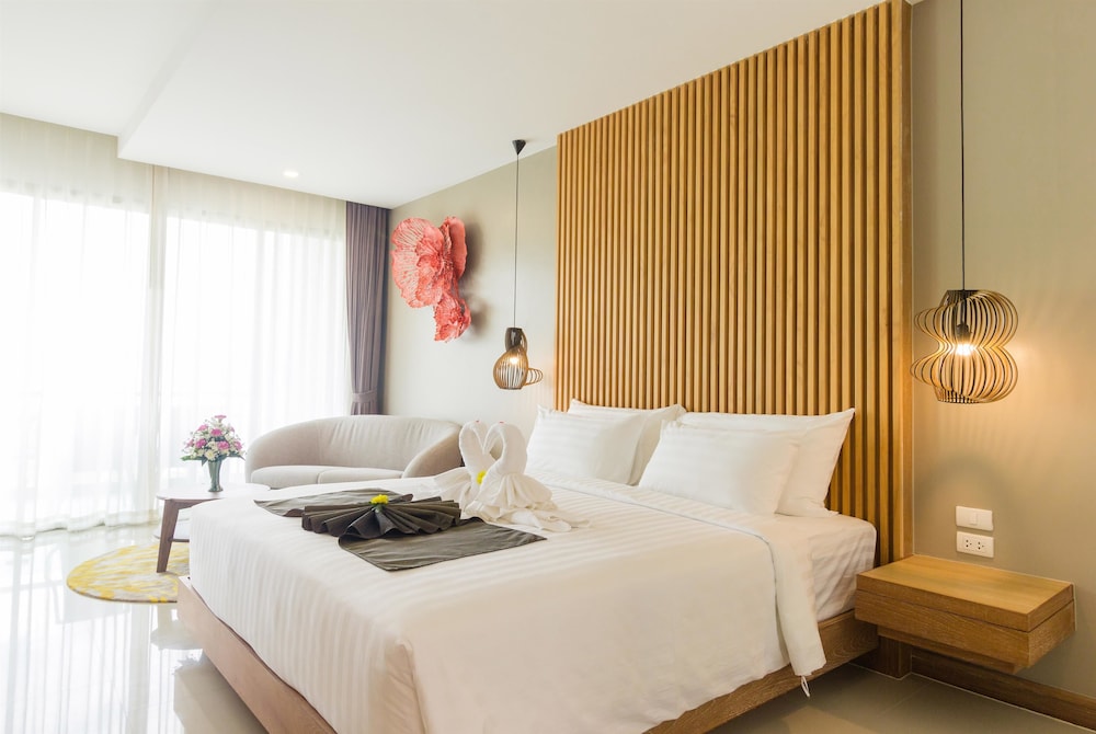 Wyndham Grand Phuket Kalim Bay 25/74