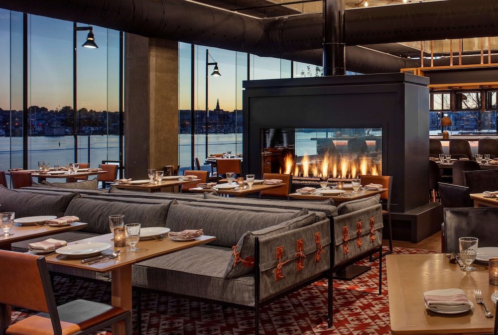 Canopy By Hilton Baltimore Harbor Point 59/72