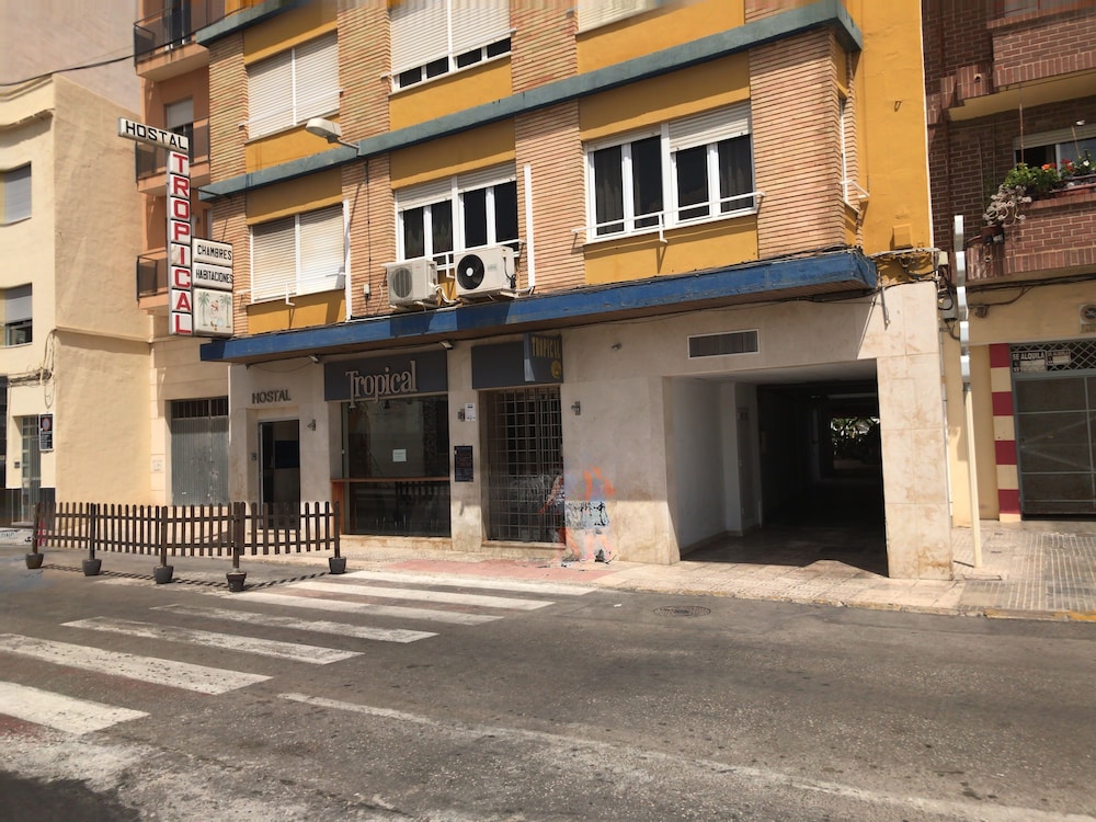 Hostal Tropical 1/15