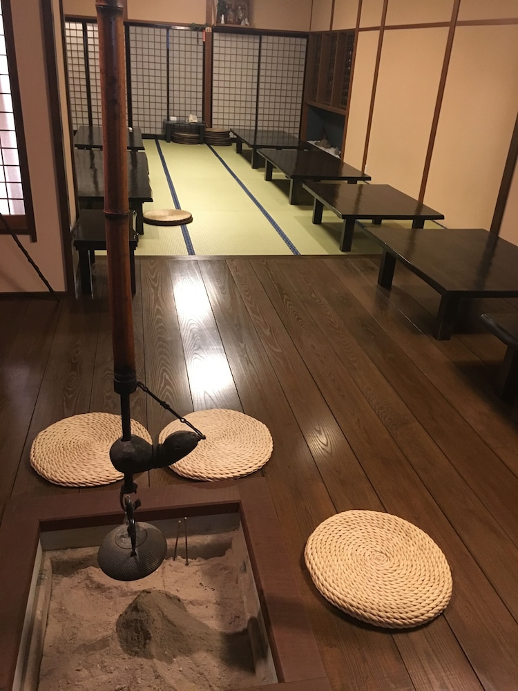 Minshuku Kuwataniya 36/50