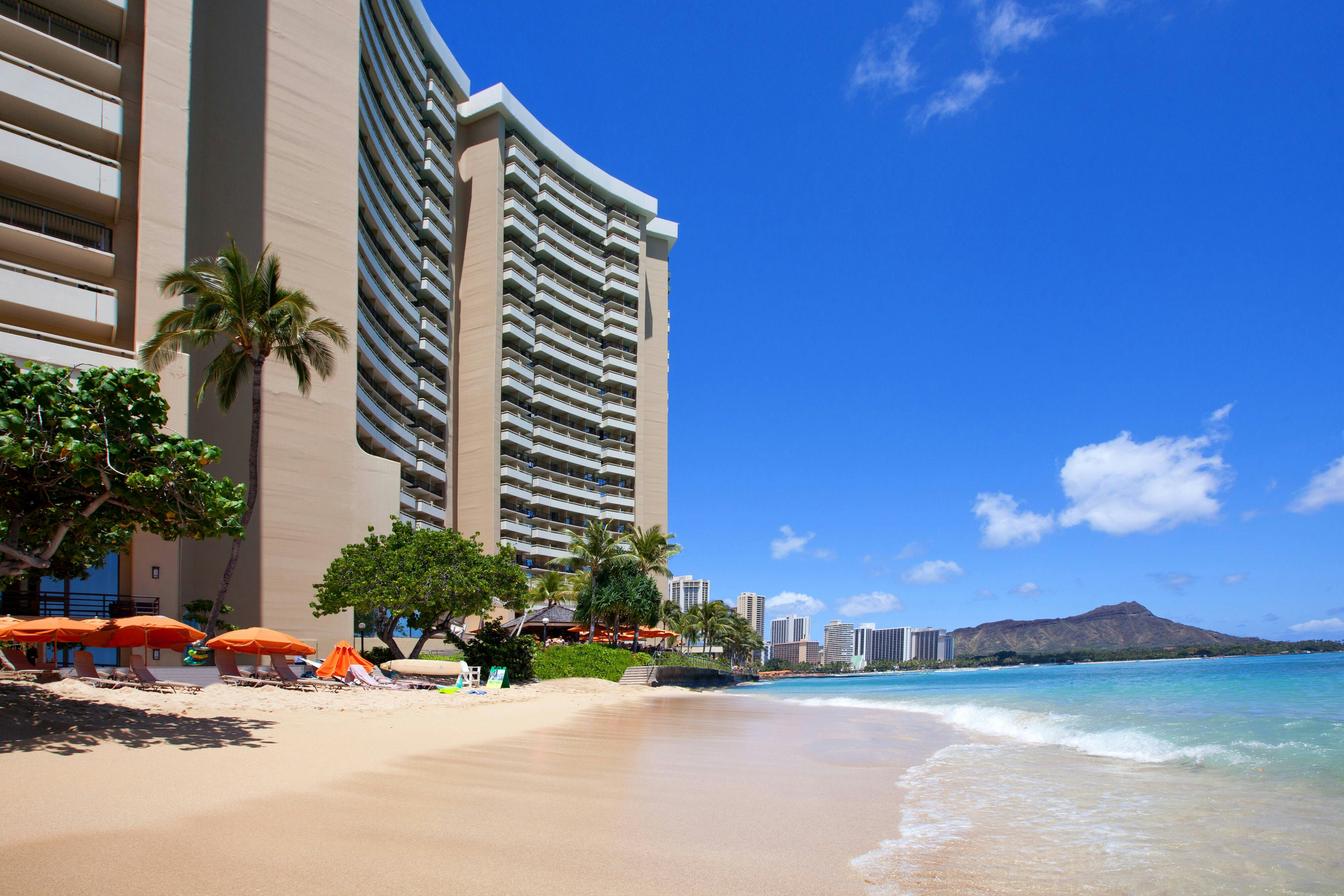 Sheraton Waikiki 70/73