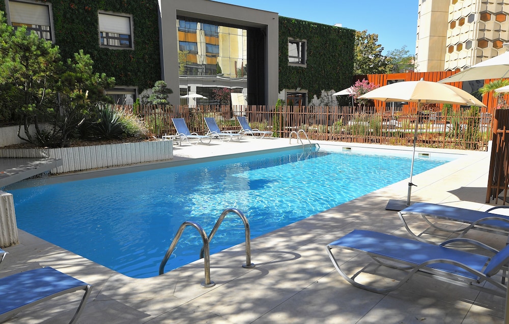 Mercure Dijon Centre Clemenceau 75/78