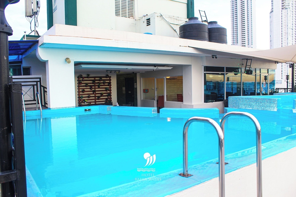 Bahia Suites 27/50