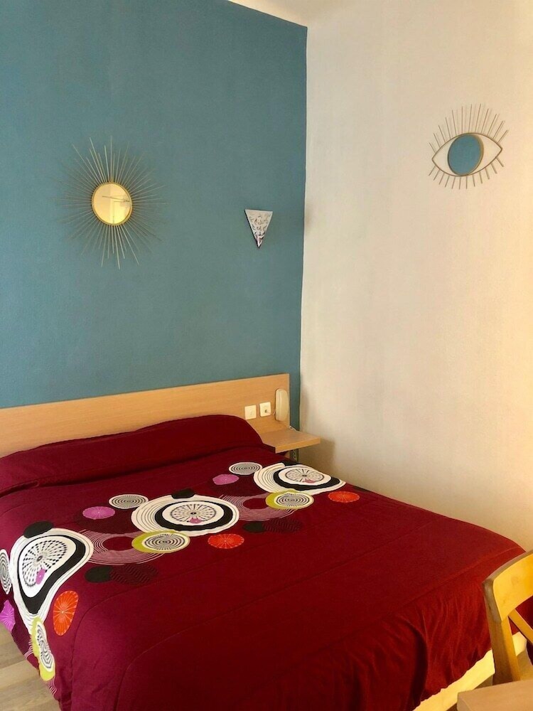 HOTEL COLISEE VERDUN 31/50